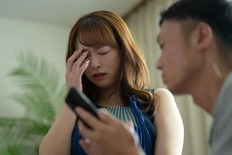 Cô vợ sốc khi gã chồng tâm sự về ước muốn nhìn bà xã bị người khác địt